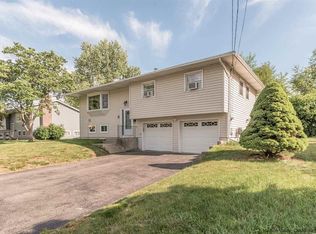 6 Highland Ave, Saugerties, NY 12477