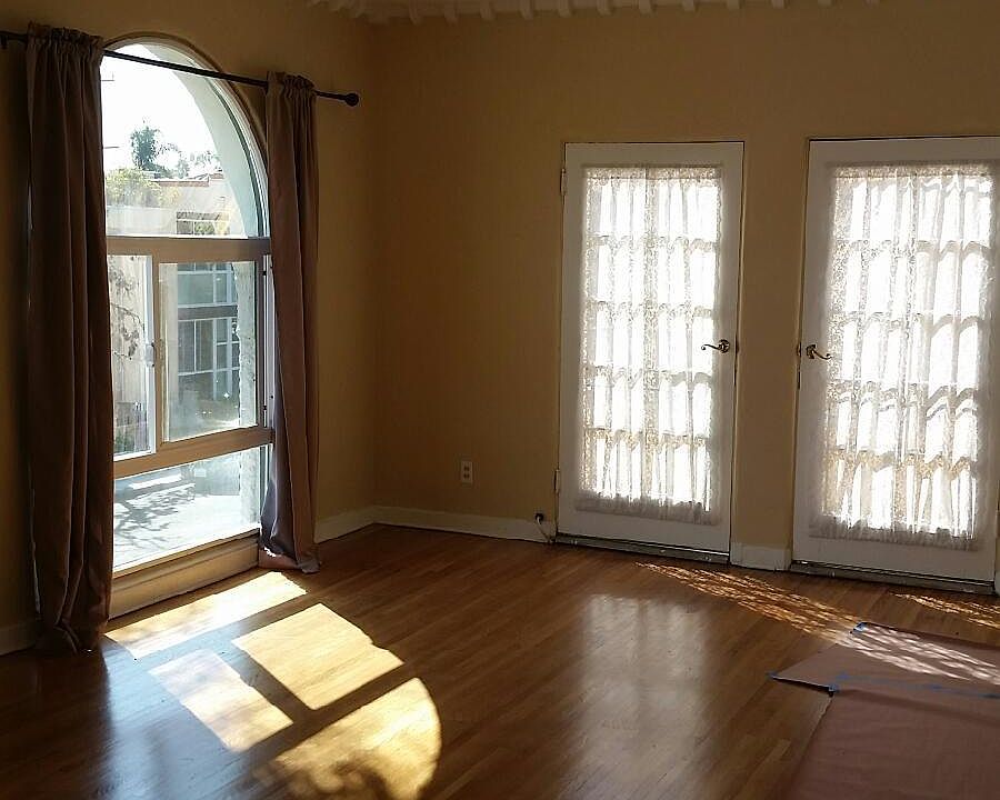 1st image of 115 Prospect Ave #B