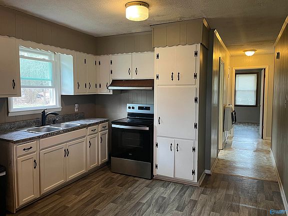 3rd image of 95 Jarmon Cv