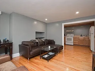 15 Pleasant St #1 — Photo 6