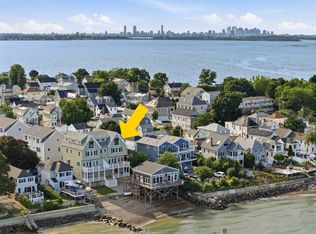 8 Harveys Ln #8A, Quincy, MA 02169