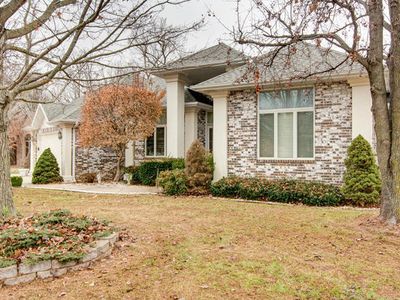 2161 S Pin Oak Dr, Springfield, MO, 65809