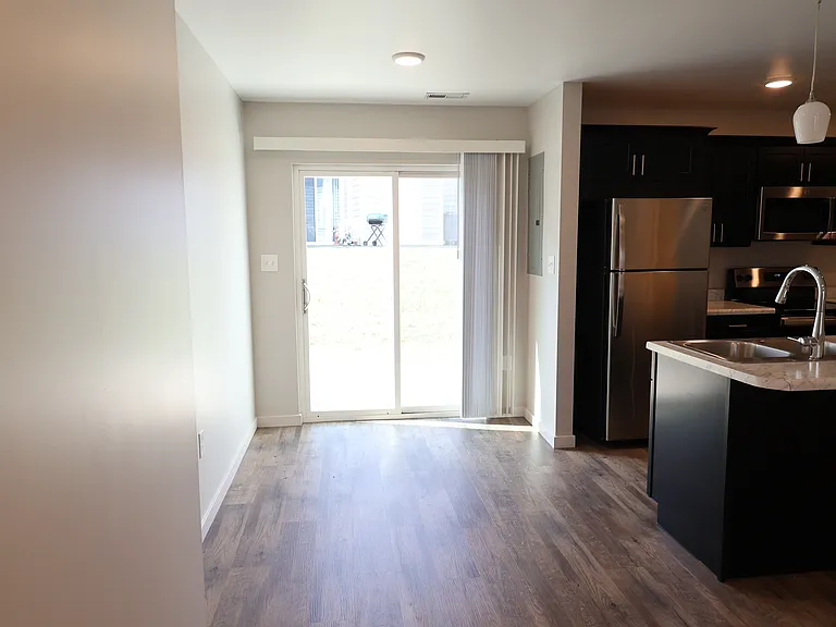 2985 N State Highway 7 — Photo 100