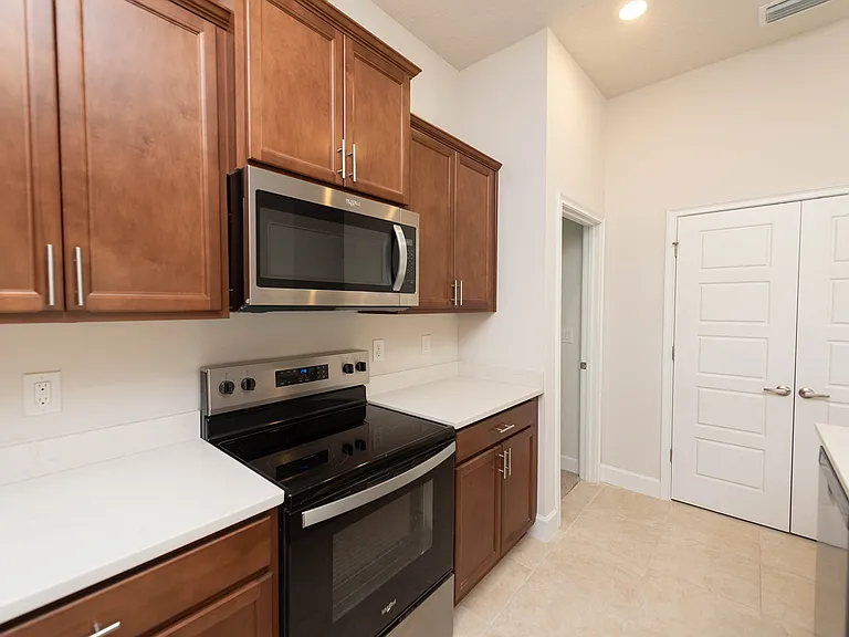 1146 Kylar Dr NW — Photo 6