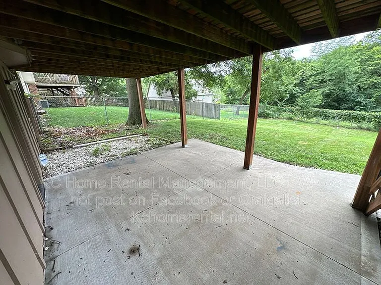 8704 N Shannon Ave — Photo 34