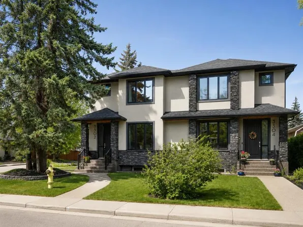 3302 W 39th St SW, Calgary, AB T3E 3J2