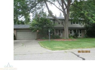 1841 Ridgewood Dr, East Lansing, MI 48823