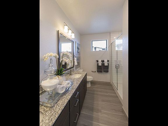 Master Bathroom sans window