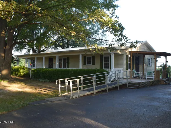 678 Farrow Rd, Bells, TN 38006