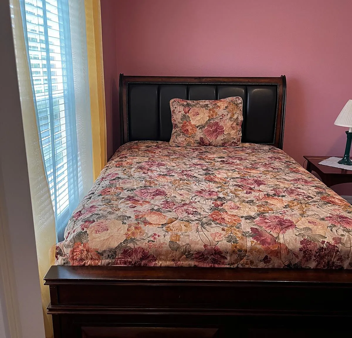 12922 Trade Port Pl — Photo 3