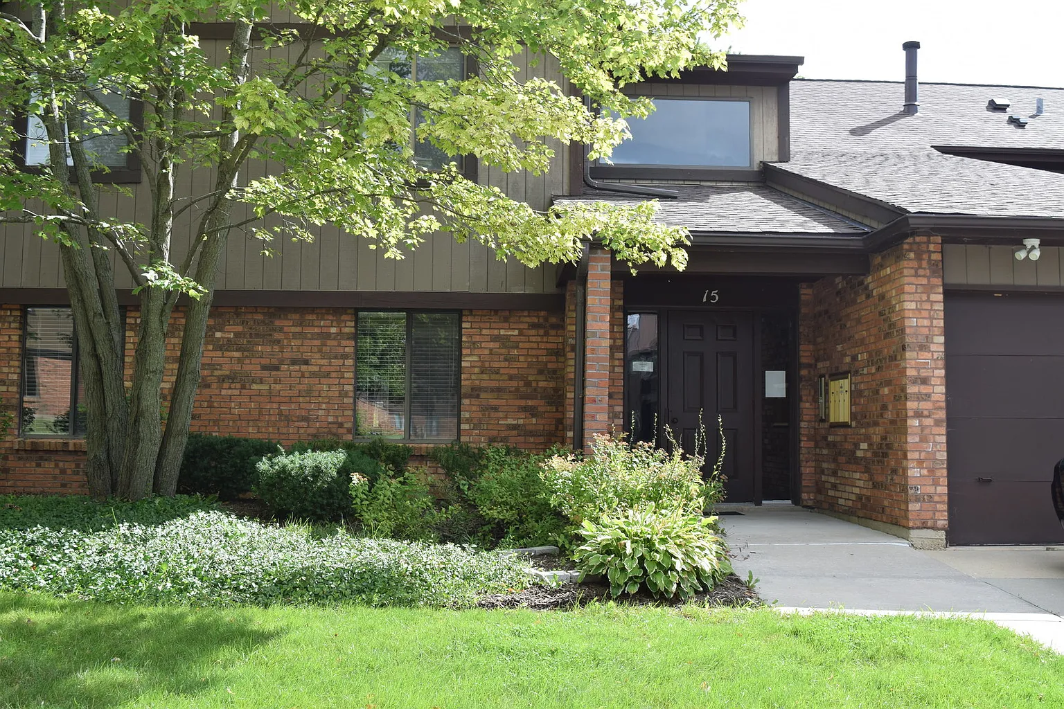 15 Creekside Cir APT A photo 1