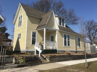 312 Railroad Ave, Traverse City, MI 49686