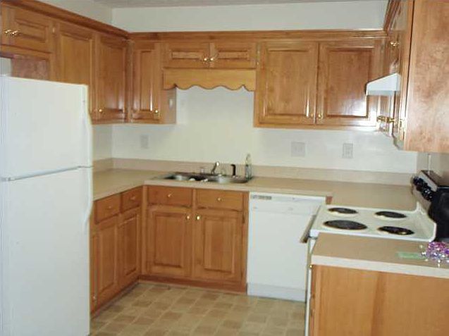 2nd image of 3318 Branch St