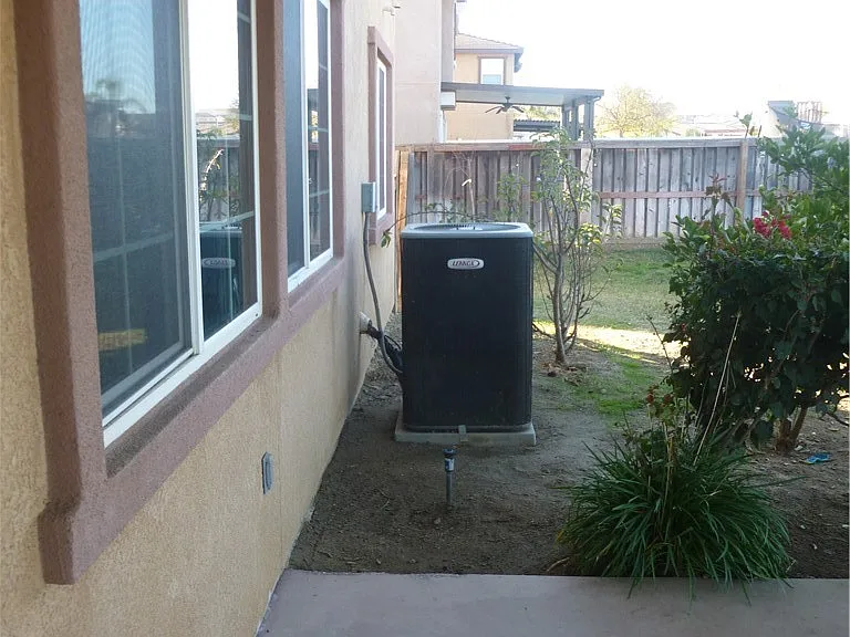 9349 Golden Lantern Rd — Photo 18