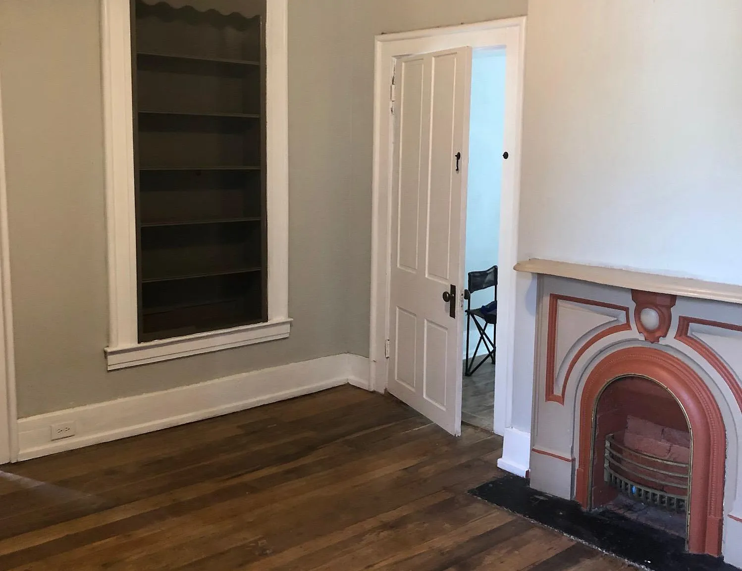 2 bed, 1000 sqft, $995 — Photo 2