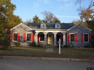 1107 E Lamar St, Palestine, TX