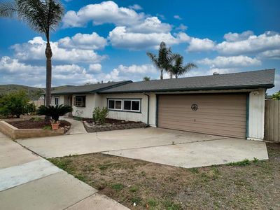9884 Settle Rd, Santee, CA, 92071