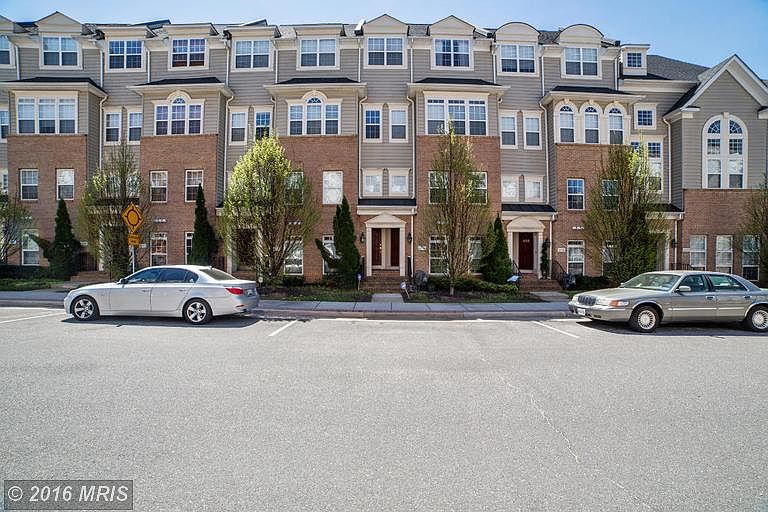 1st image of 14575 Marlow St #136