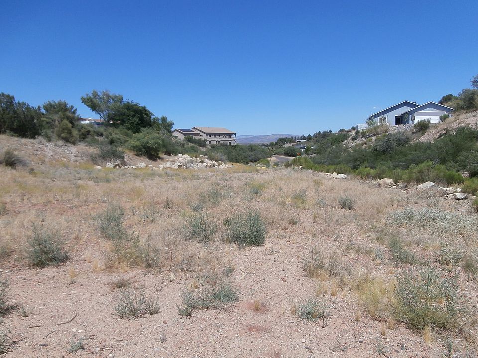 1st image of 1115 E Desert Jewel Dr