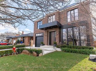 39 Cardigan Rd, Toronto, ON M8Z2W1