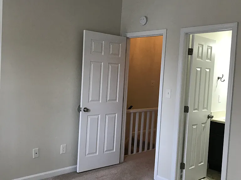 Front bedroom - Raised ceiling