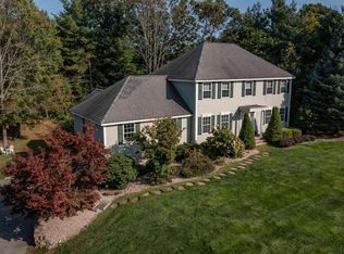 4 Gauthier Way, Pelham, NH 03076