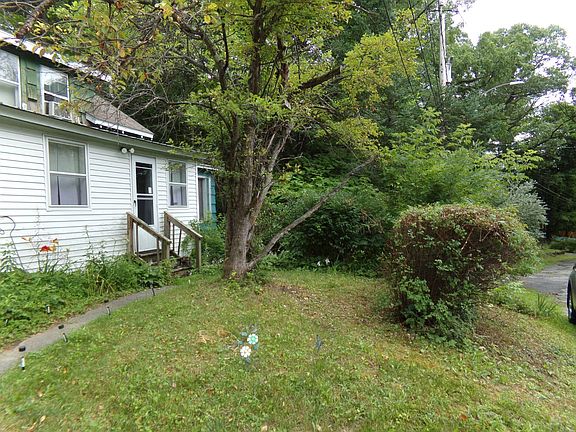 3rd image of 10 Lenox St