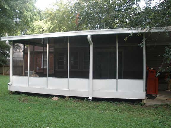 3rd image of 505 Philwood Cv