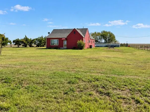 14182 N 2130th Rd, Lone Wolf, OK 73655