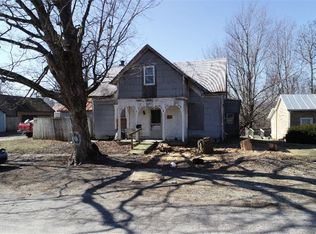 204 S Race St, Ridgeville, IN 47380