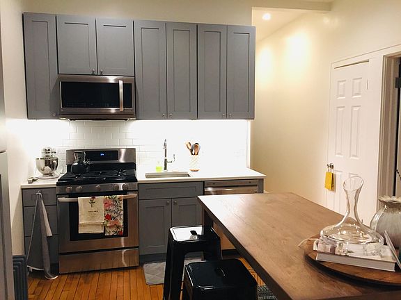 5th image of 1818 W Augusta Blvd APT 3