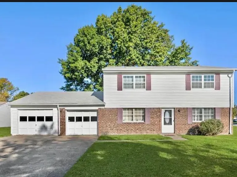3100 Sturbridge Ct — Photo 5