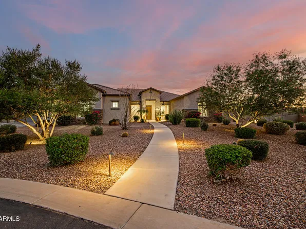 549 W Haxtun Street, San Tan Valley, AZ 85143