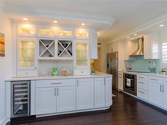 2nd image of 300 Park Shore DR #4A