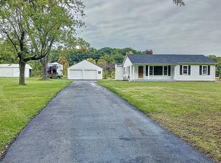 9840 Macon Rd, Saline, MI 48176