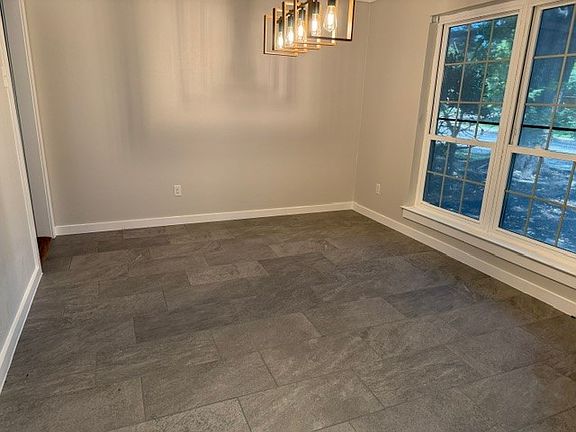 4th image of 6535 Southpoint Dr