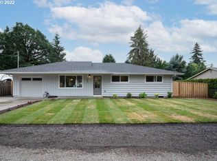 5840 SW Burma Rd, Lake Oswego, OR 97035