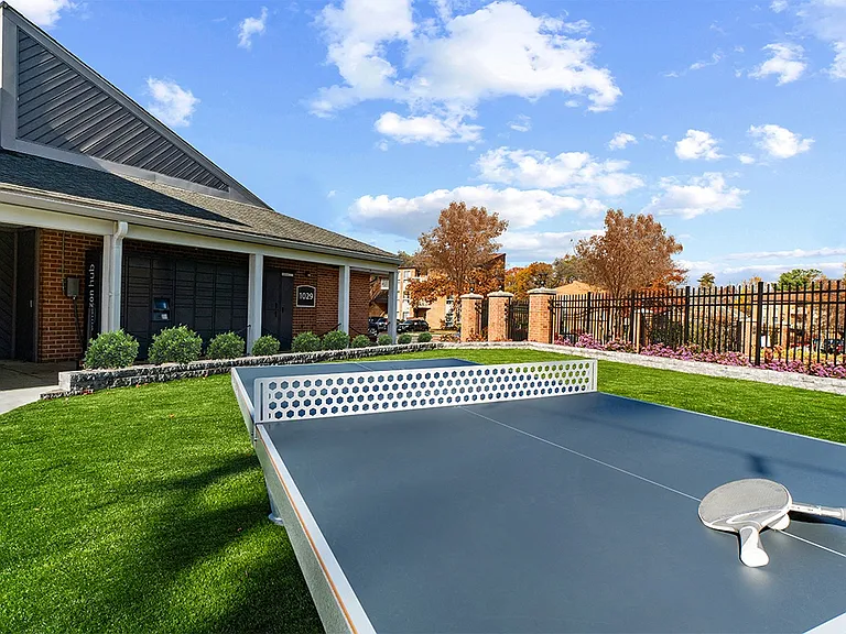 Westwinds Apartments — Photo 26