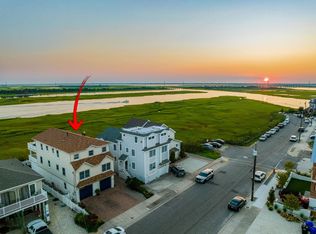 590 24th St, Avalon, NJ 08202