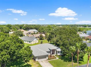 220 Hartridge Hills Dr, Winter Haven, FL 33881
