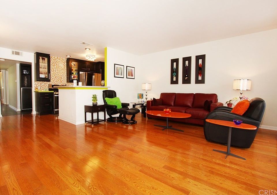 1st image of 18427 Vincennes St Unit 23