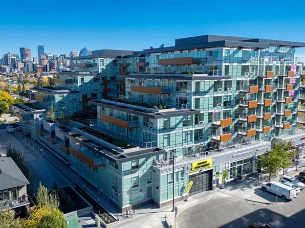 110 S 18a St NW #647, Calgary, AB T2N 2G9