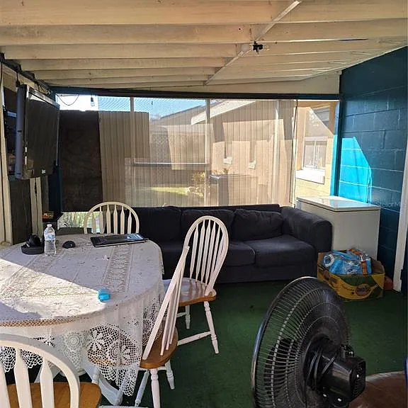 109 Ruby Cir — Photo 2