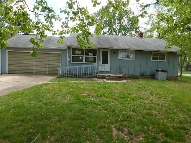 1st image of 6441 Amelia Dr