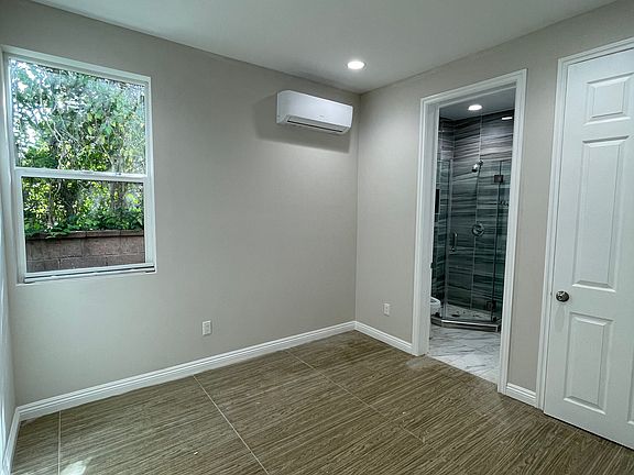 5th image of 328 W Magna Vista Ave Unit B