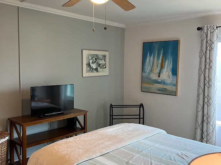 1855 Diamond St #114 — Photo 3