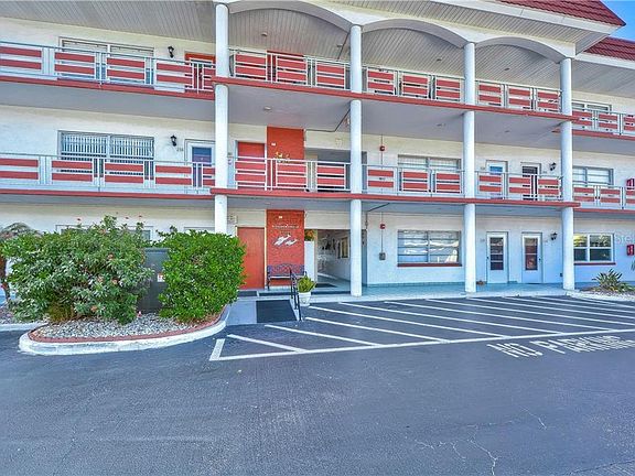 2nd image of 5940 30th Ave S APT 210