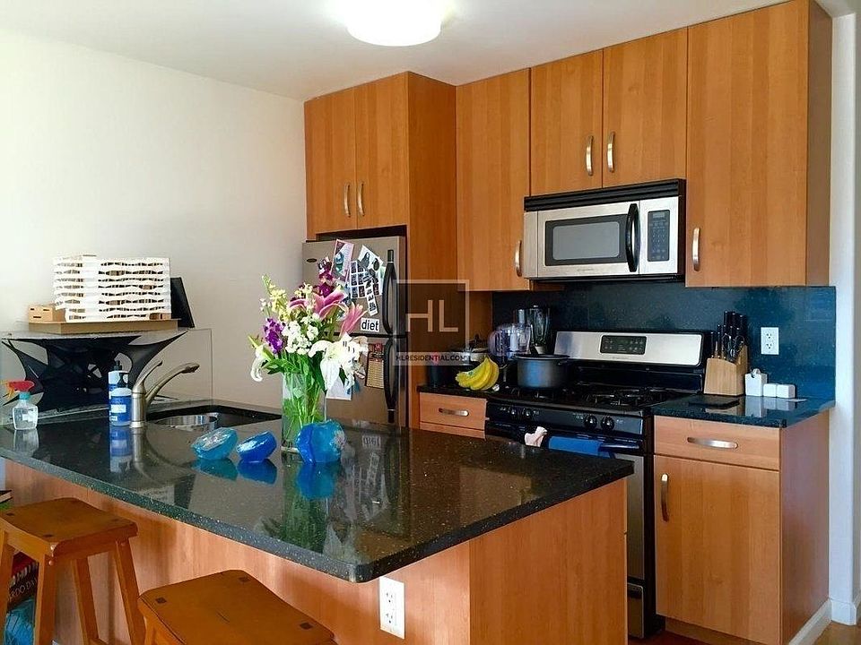 1st image of 309 Grand Ave #D3