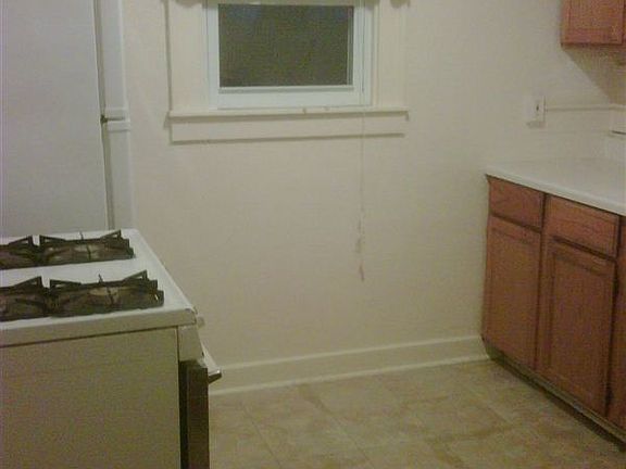 NO appliances included