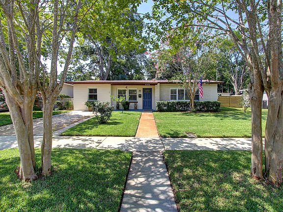 2nd image of 4362 Demedici Ave